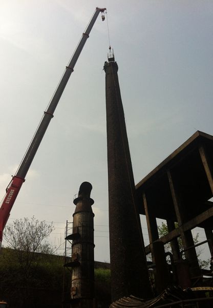 煙囪拆除，水塔拆除